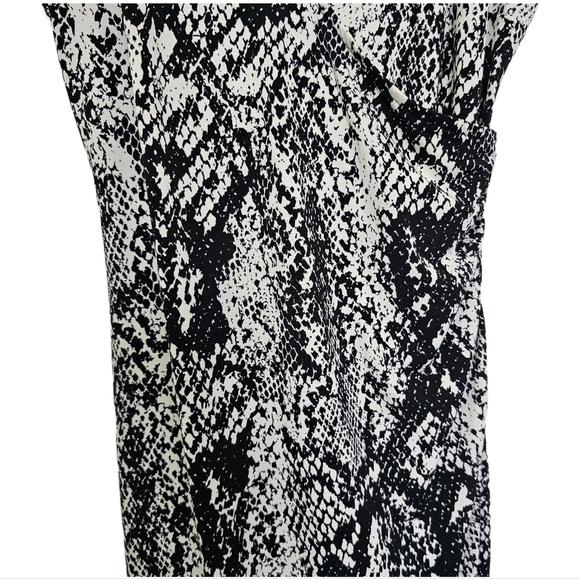 Cache Y2K snake animal print black & white v-neck wide strap wrap midi dress - Picture 6 of 14